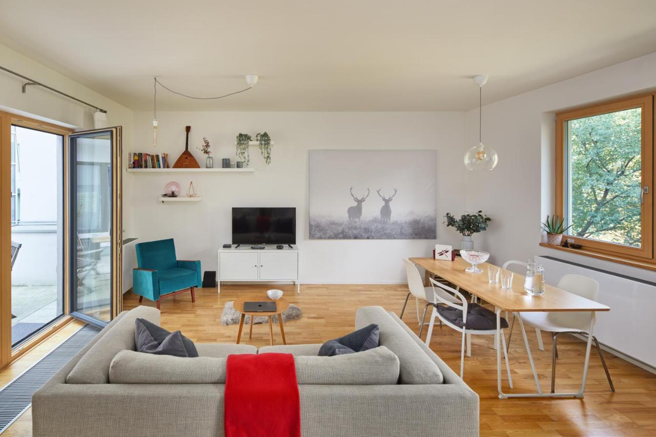 Apartamento Days - W 2bdr - 3 Balconies - Garage - Next To Park Praga